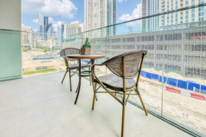 Maison Privee - Luxurious & Chic Apt Connected to Dubai Mall